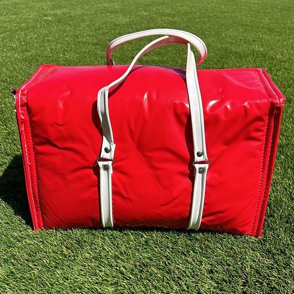 Vintage Picnic Set with Faribault Blanket, Hamilton-Skotch Thermos, and Basket - Picture 14 of 16